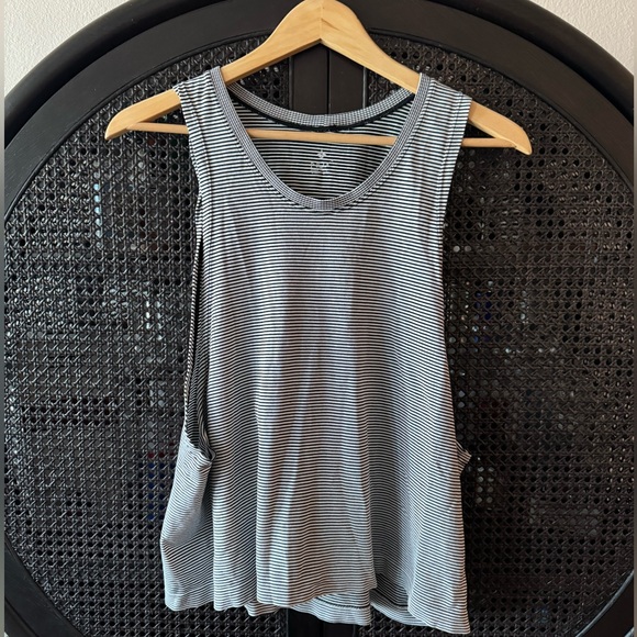 NUX Tops - Nux Striped Workout Tank Top